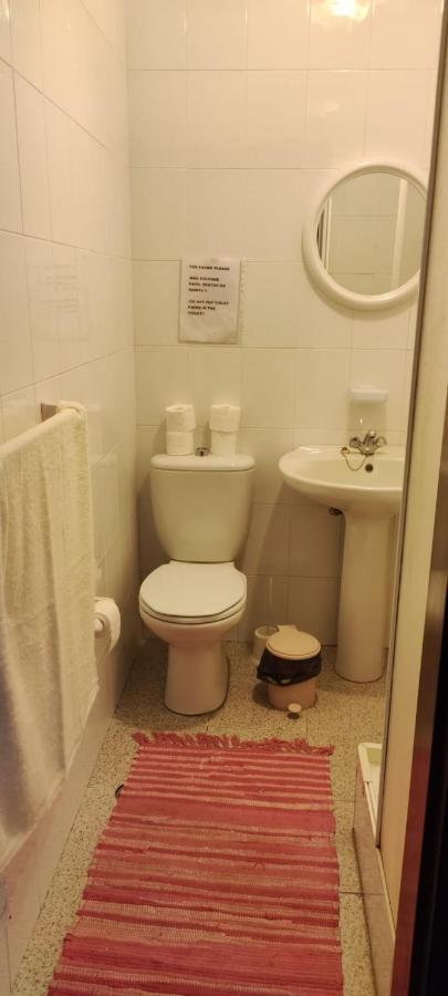 Quarto1 Com Wc Privado E Cozinha Partilhada Ponta Delgada Eksteriør bilde
